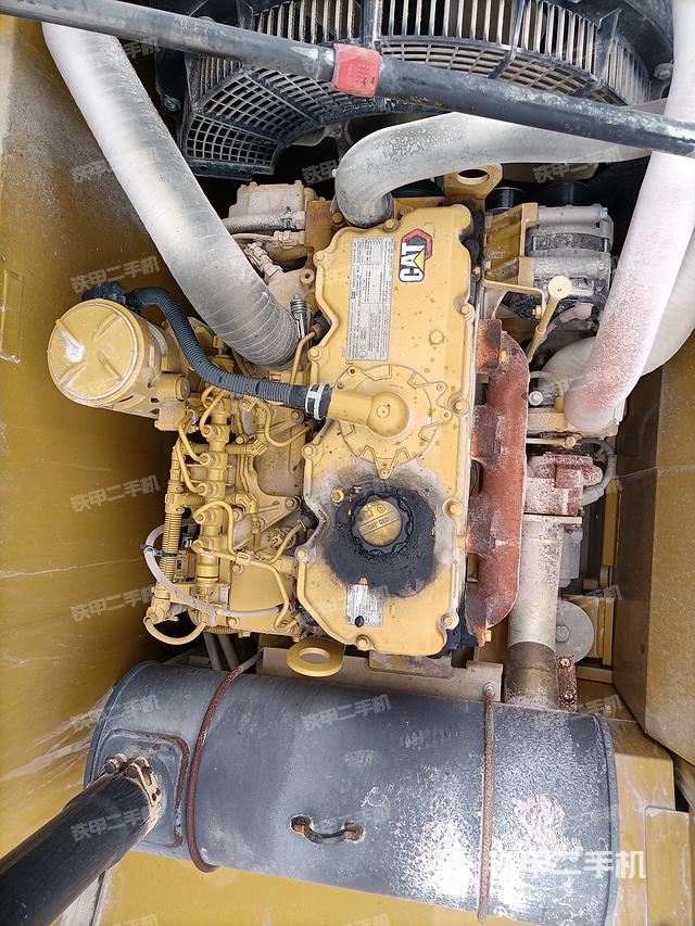 发动机整体俯视（整机外观）