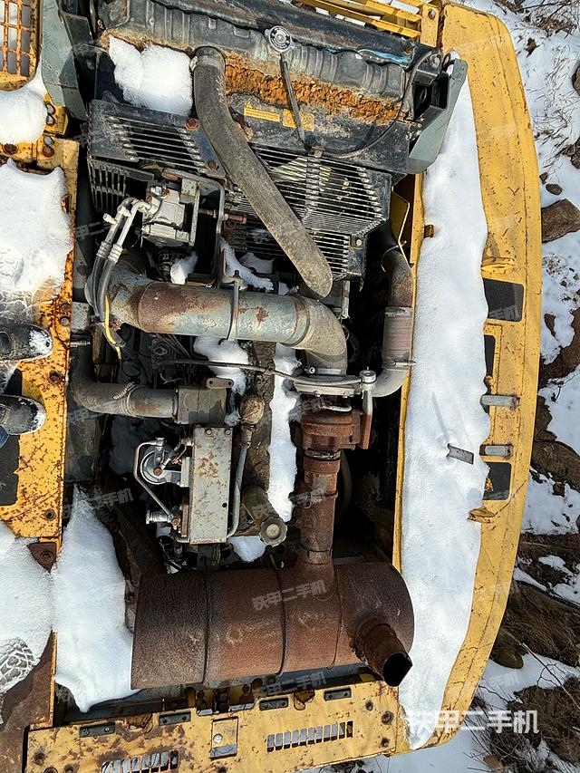 发动机整体俯视（整机外观）