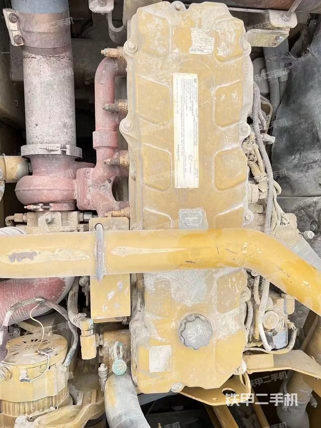 发动机整体俯视（整机外观）