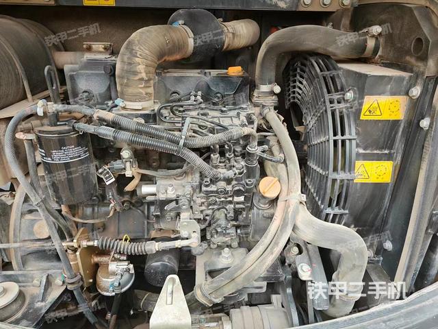 发动机整体俯视（整机外观）