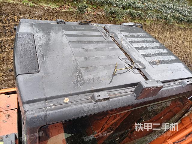 驾驶室顶部（整机外观）