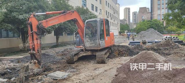 驾驶室整体（整机外观）