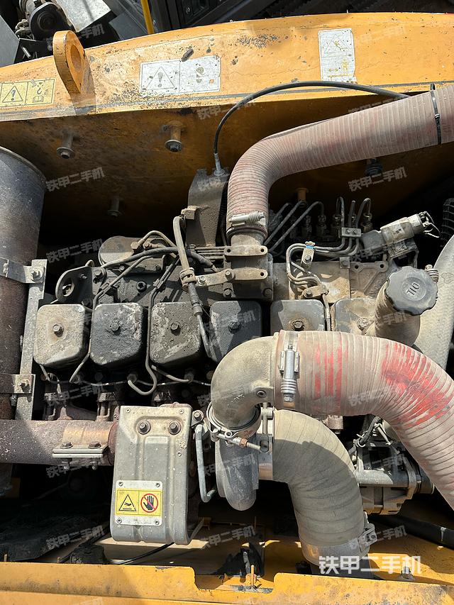 发动机整体俯视（整机外观）