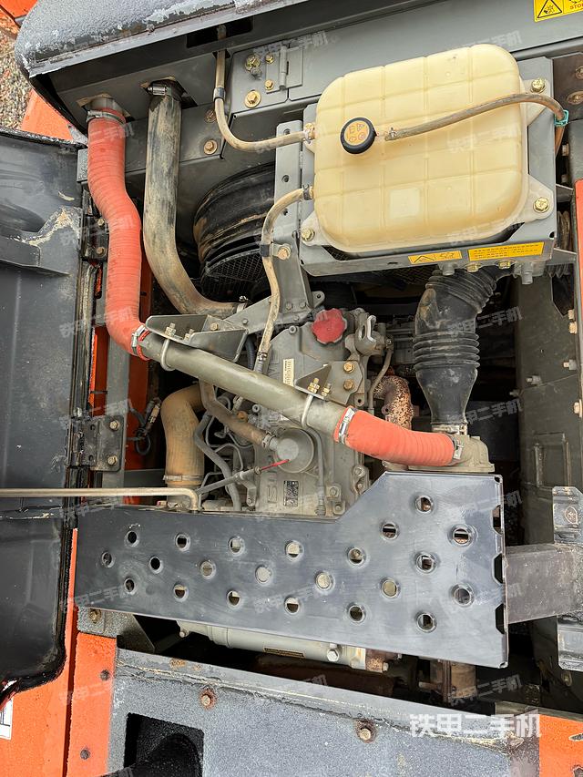 发动机整体俯视（整机外观）