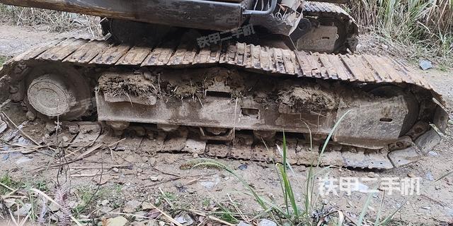 单侧履带整体（整机外观）