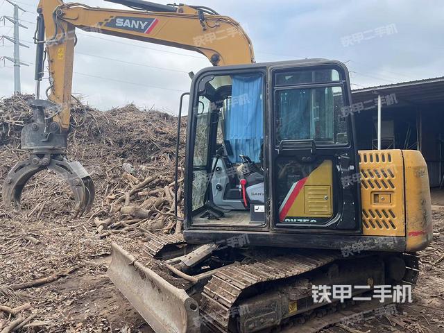 驾驶室整体（整机外观）