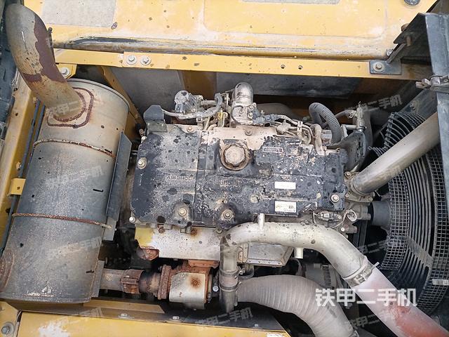 发动机整体俯视（整机外观）