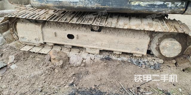 单侧履带整体（整机外观）