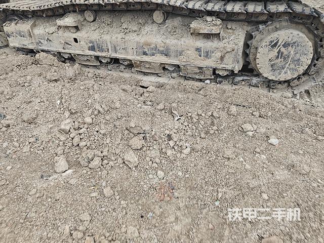 单侧履带整体（整机外观）