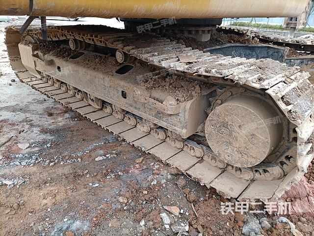 单侧履带整体（整机外观）