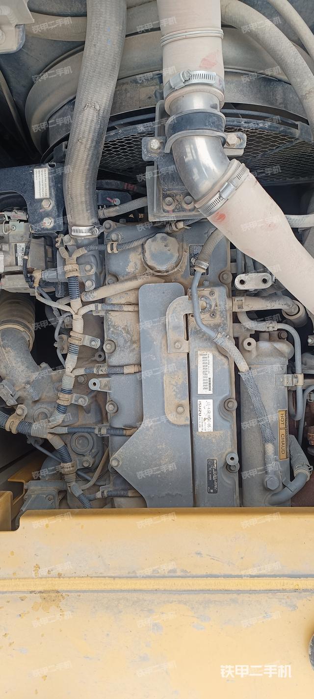 发动机整体俯视（整机外观）