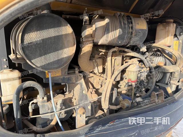 发动机整体俯视（整机外观）