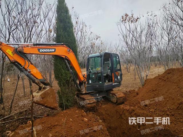 斗山DX60E-9CN挖掘机