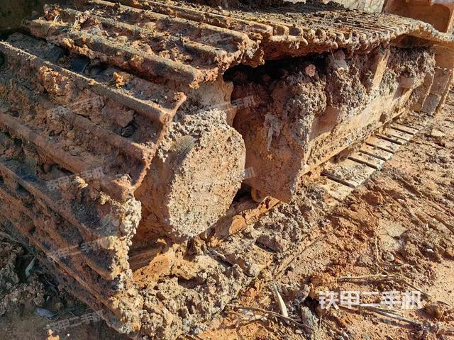 单侧履带整体（整机外观）