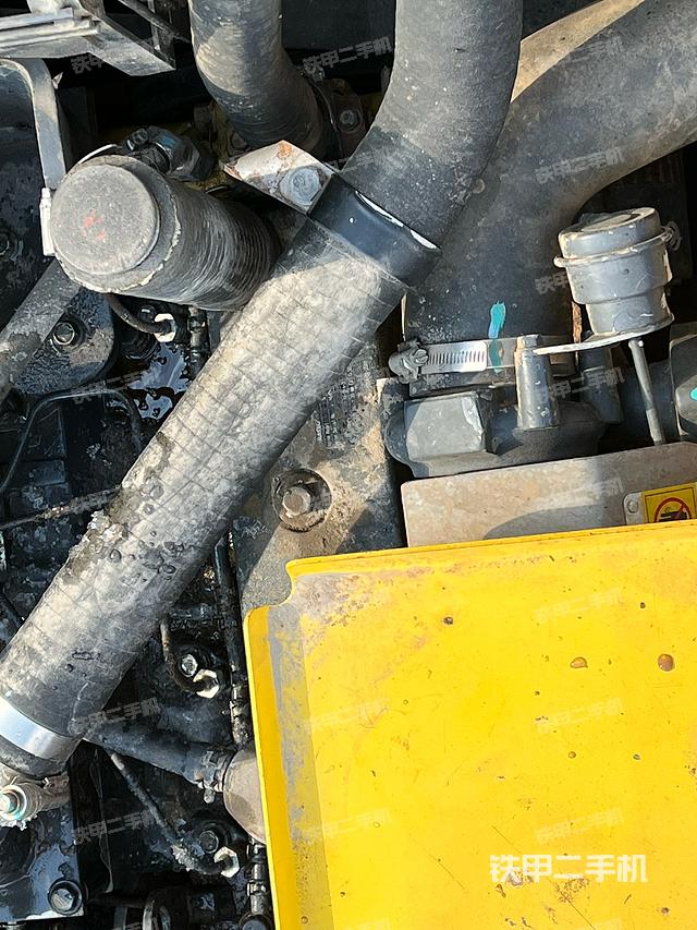 发动机整体俯视（整机外观）