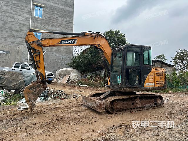 三一重工SY65C挖掘机