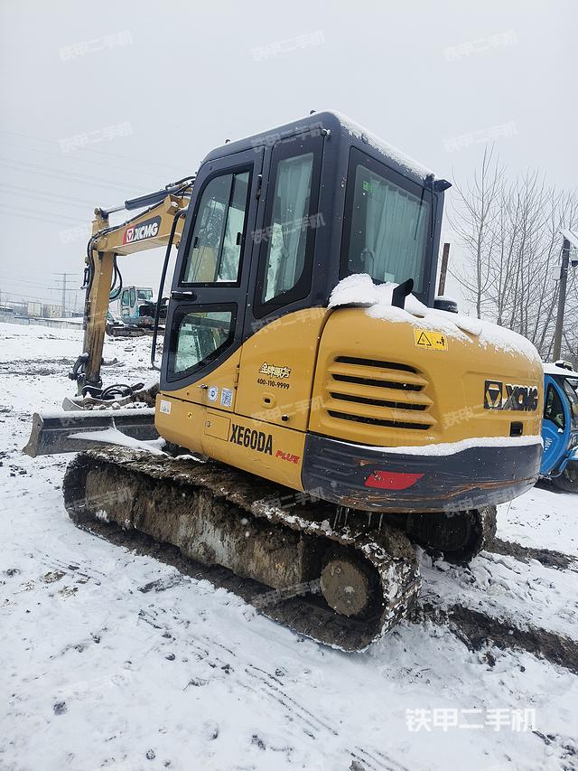 整机右后45°（整机外观）