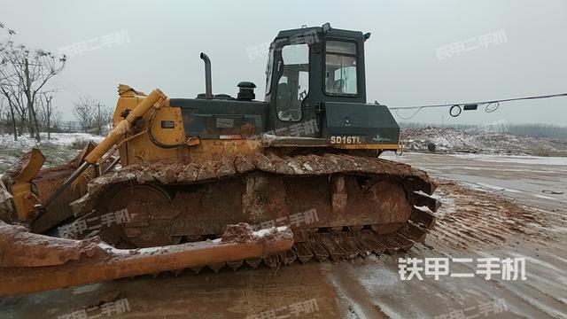 整机右后45°（设备外观及核心部件）