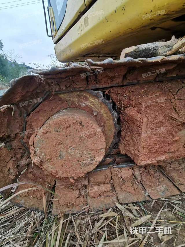 单侧履带整体（整机外观）