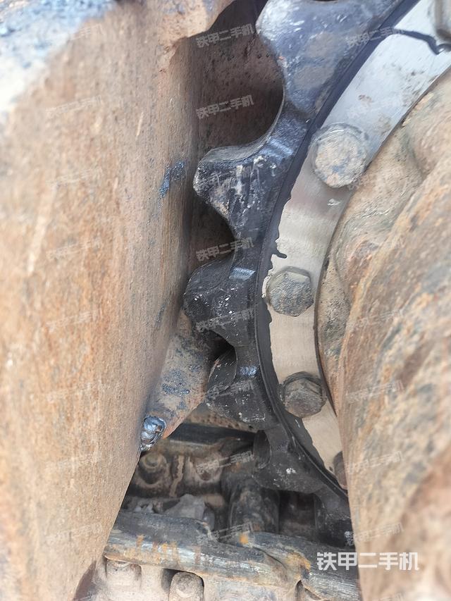 单侧履带整体（整机外观）