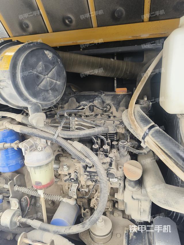 发动机整体俯视（整机外观）