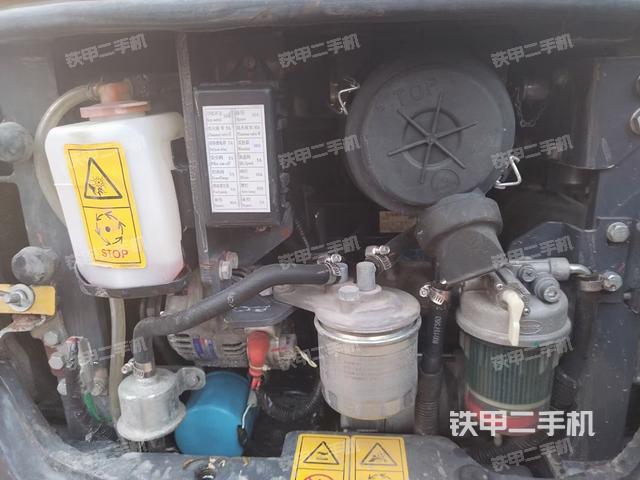 发动机整体俯视（整机外观）