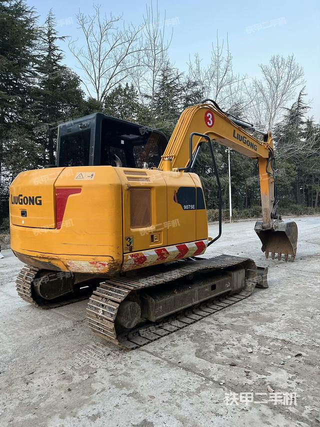 整机右后45°（整机外观）