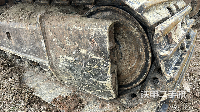 单侧履带整体（整机外观）