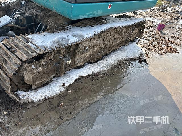 单侧履带整体（整机外观）