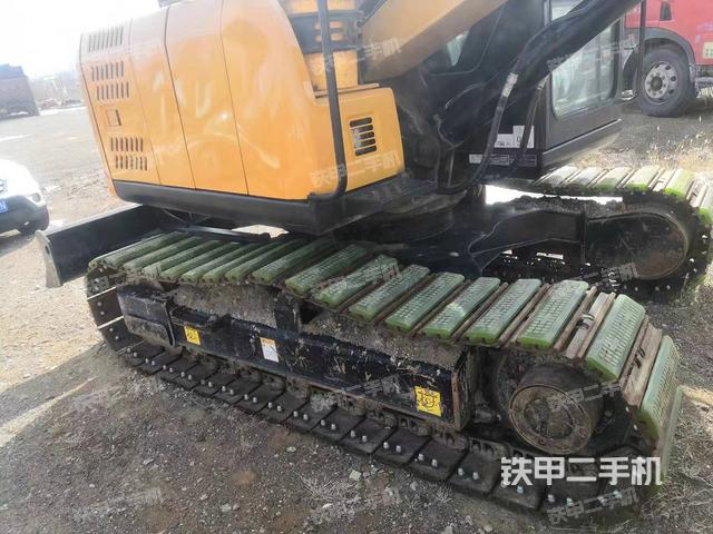 单侧履带整体（整机外观）