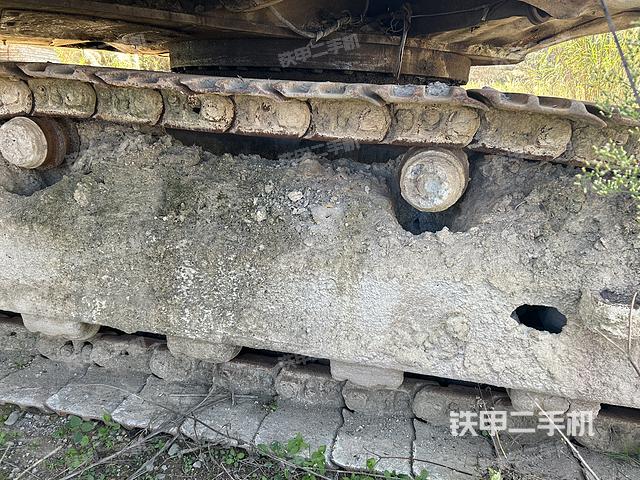 单侧履带整体（整机外观）