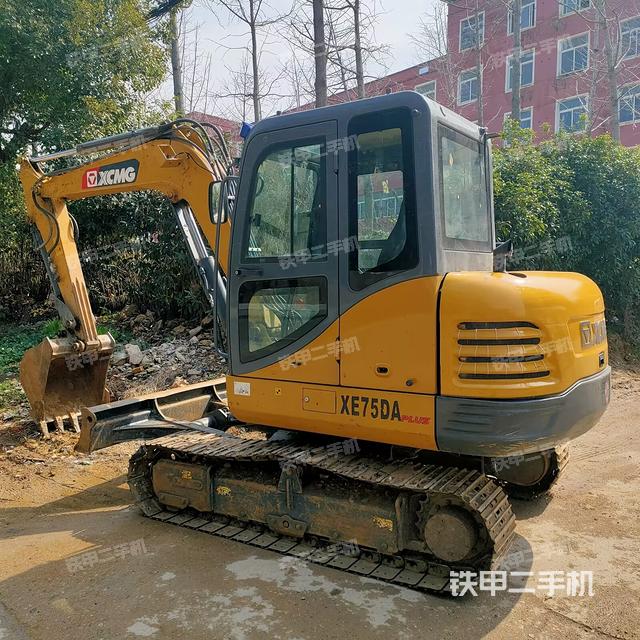 徐工XE60DA挖掘机