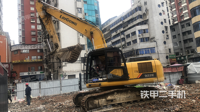 柳工CLG922E挖掘机