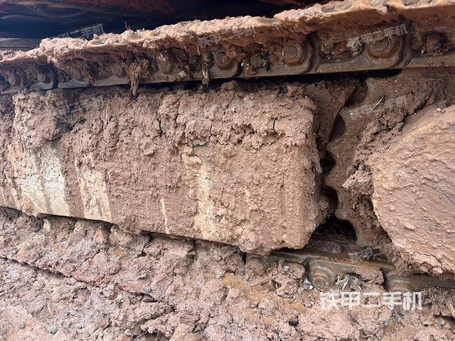 单侧履带整体（整机外观）