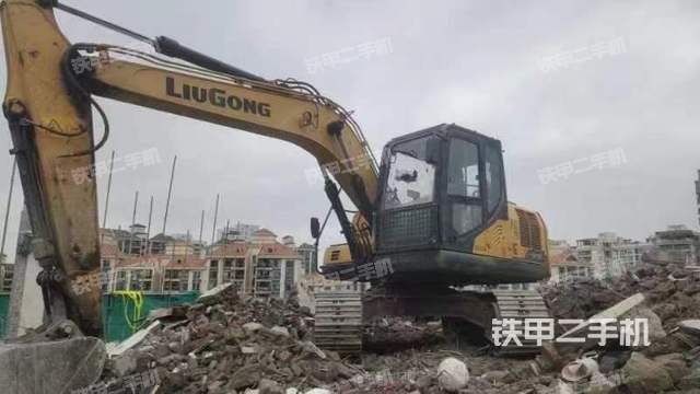 柳工CLG913E挖掘机