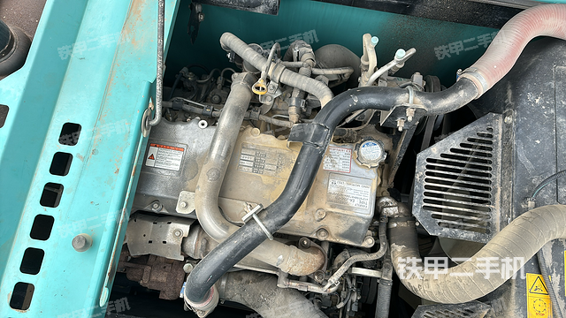 发动机整体俯视（整机外观）