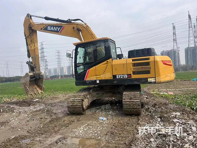三一重工SY205H挖掘机