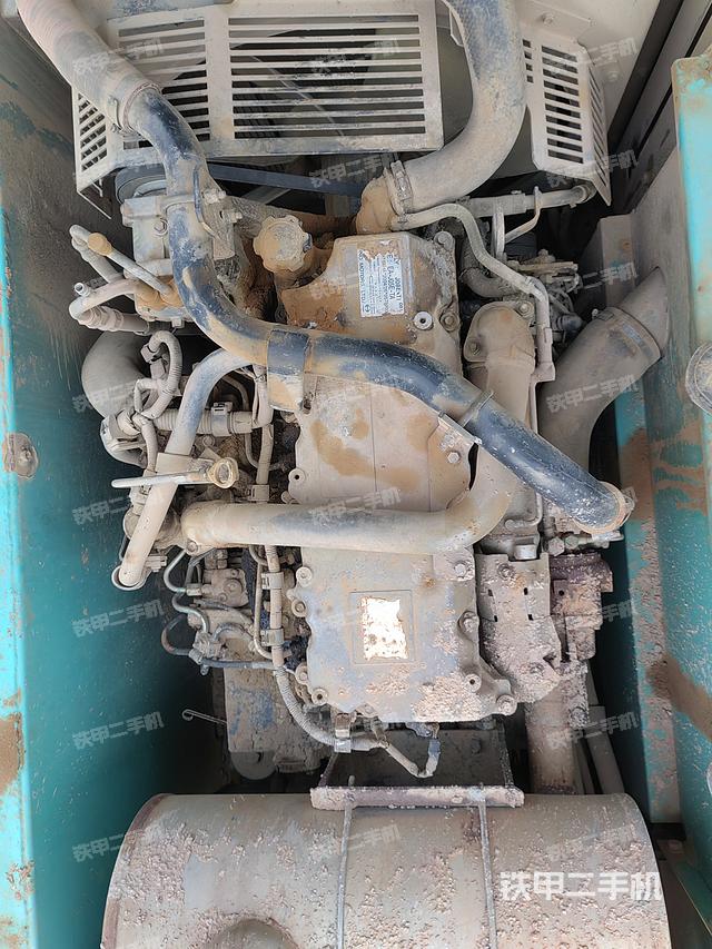 发动机整体俯视（整机外观）