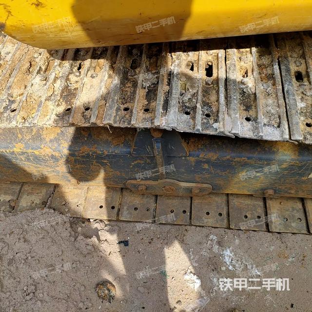 单侧履带整体（整机外观）