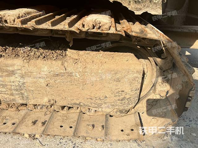 单侧履带整体（整机外观）