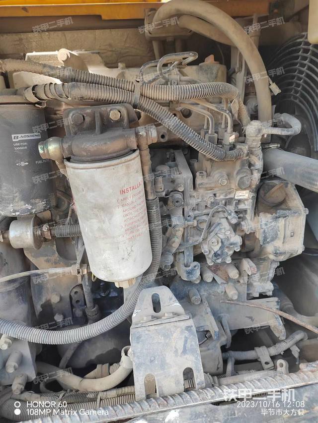 发动机整体俯视（整机外观）