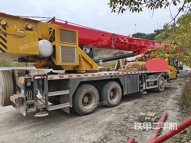 整机右侧（设备外观及核心部件）