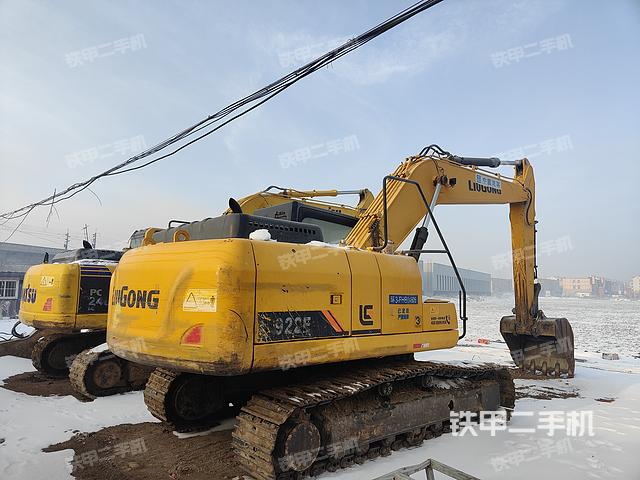 整机右后45°（整机外观）