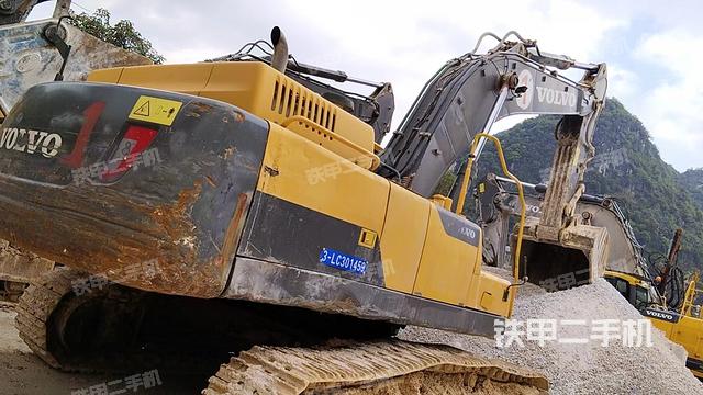 整机右后45°（整机外观）