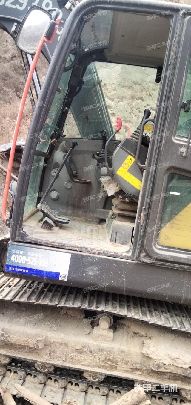 驾驶室整体（整机外观）