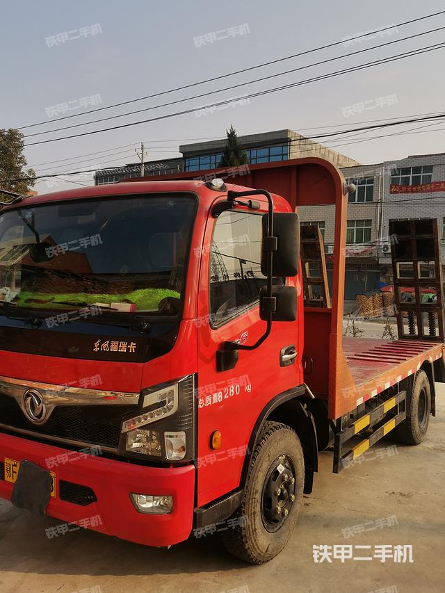 整机右侧（设备外观及核心部件）