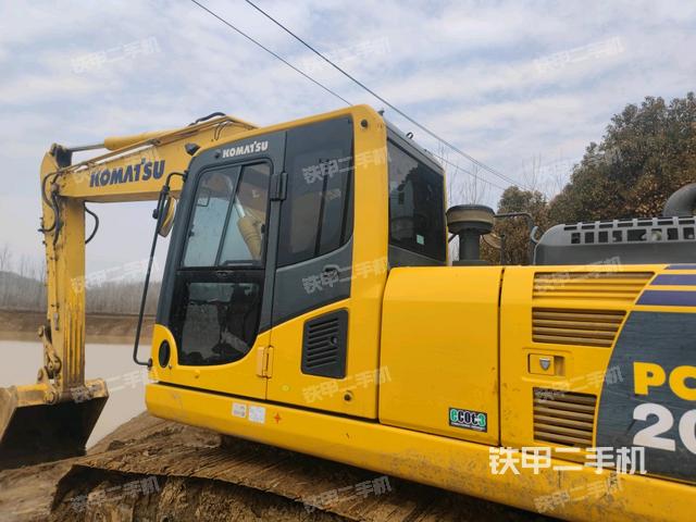 驾驶室左后45度（驾驶室部分）