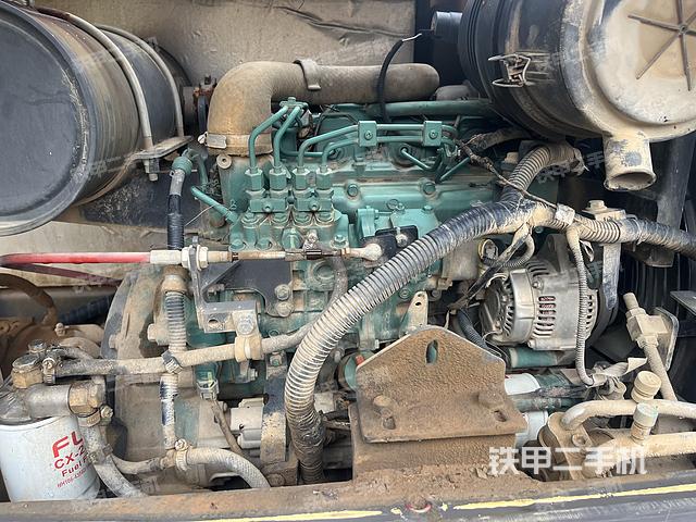 发动机整体俯视（整机外观）