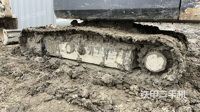 单侧履带整体（整机外观）