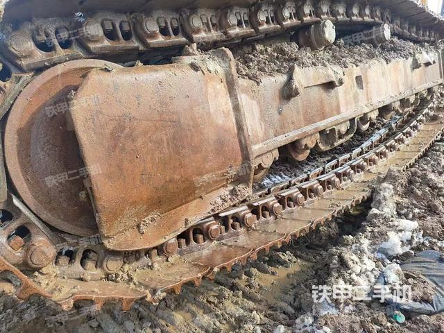 单侧履带整体（整机外观）